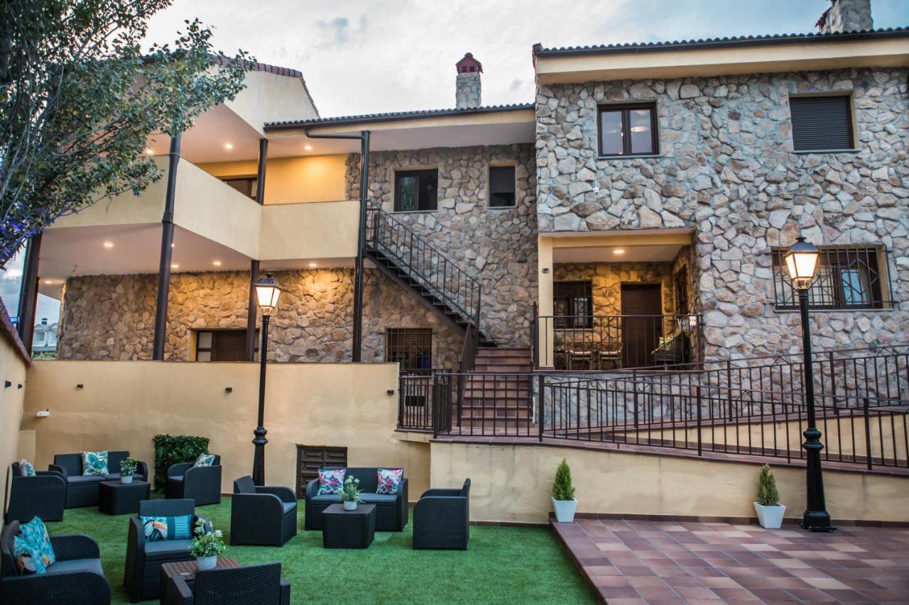Villa El Encanto Del Alberche à Villanueva de Avila Extérieur photo